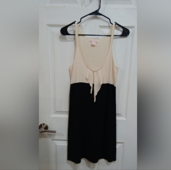 Charlotte Ronson Sweater Dress - Picture 3 of 3